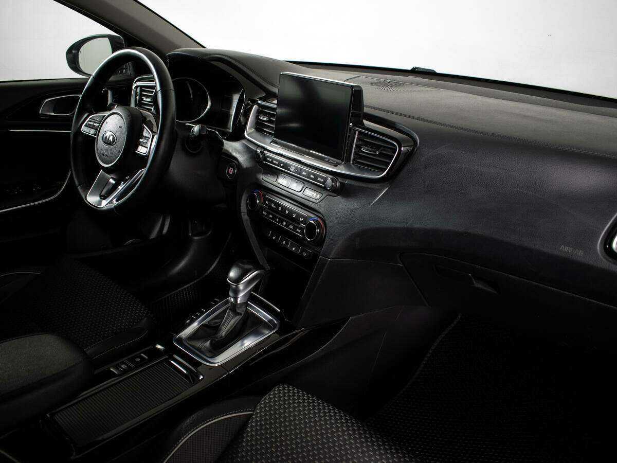 Киа Сид б/у, 2018, Роботизированная. Фото: #8