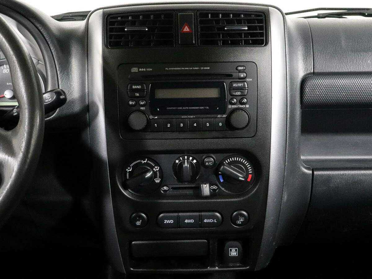 Сузуки Джимни б/у, 2013, Механическая. Фото: #10