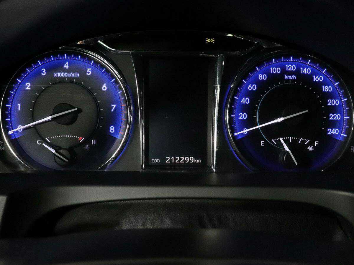 Тойота Камри б/у, 2015, Автоматическая. Фото: #8