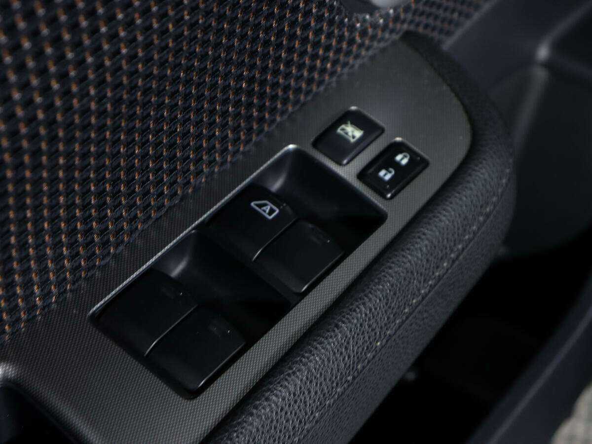 Ниссан Тиида б/у, 2012, Автоматическая. Фото: #15