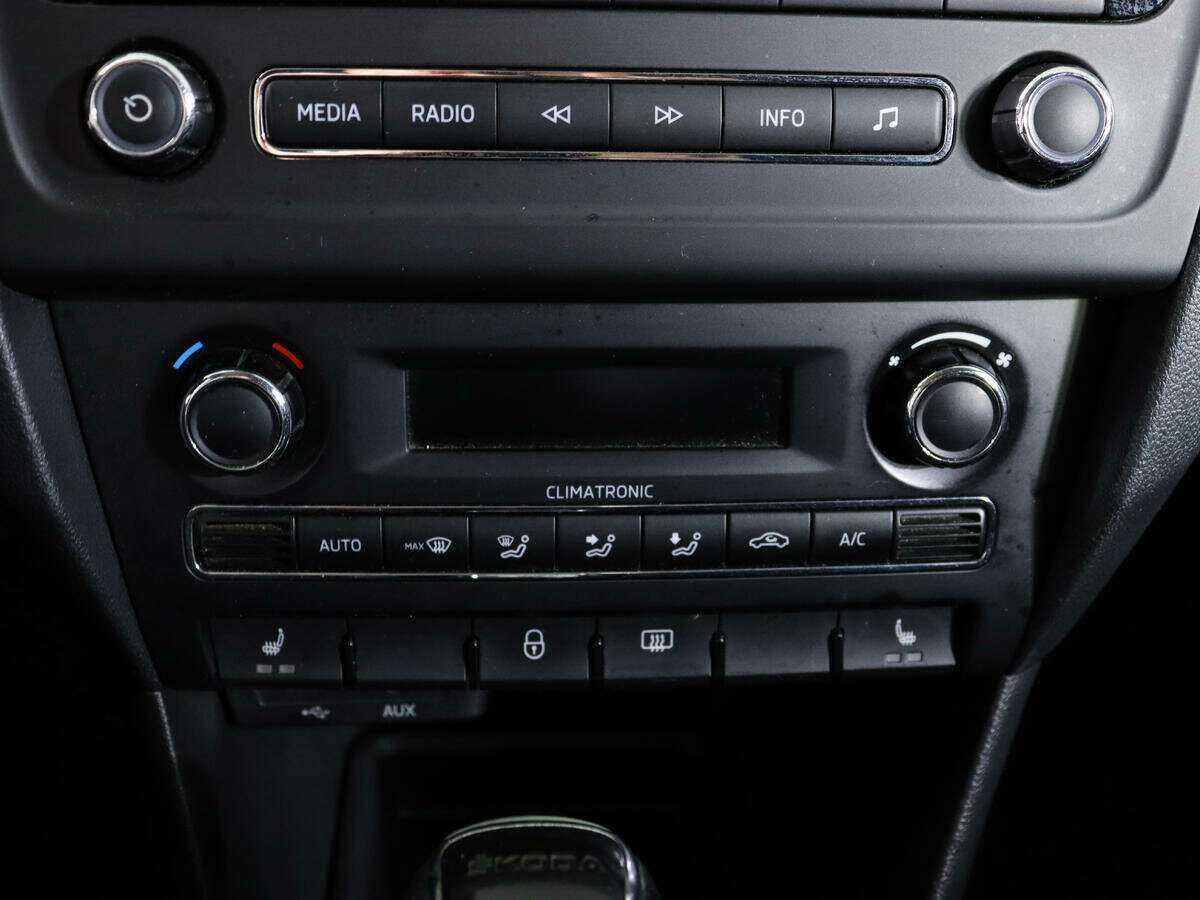 Шкода Рапид б/у, 2014, Автоматическая. Фото: #17