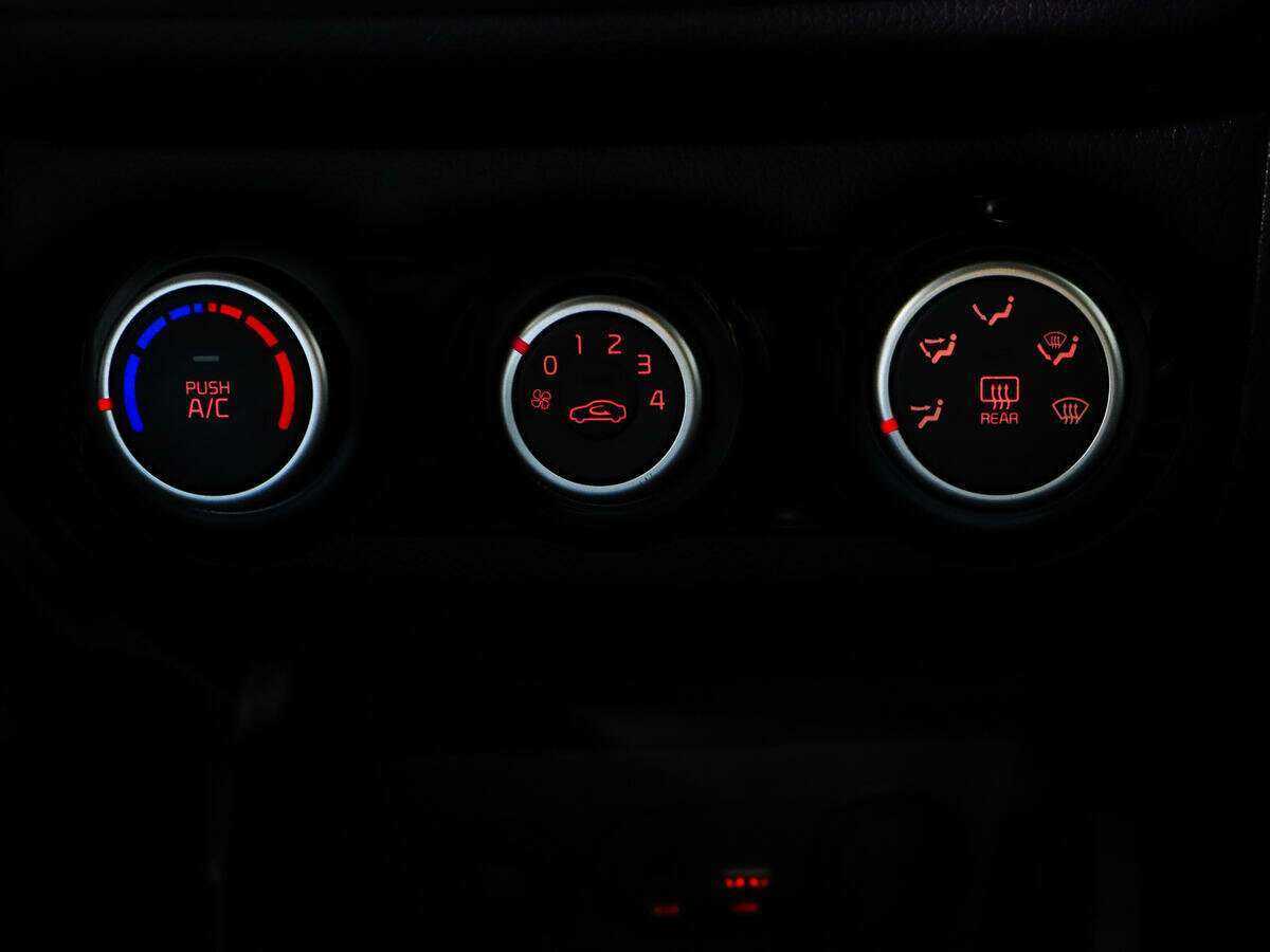 Киа Рио б/у, 2016, Автоматическая. Фото: #13