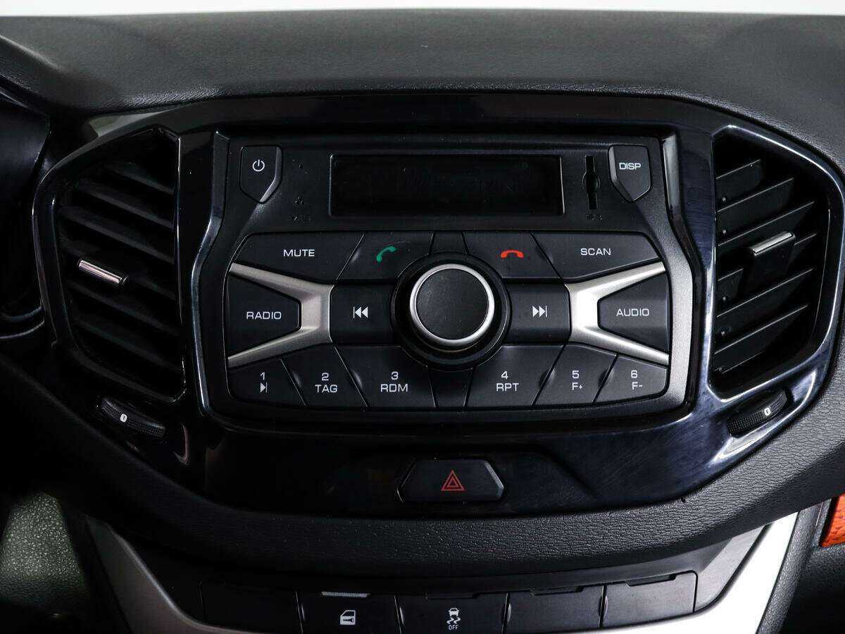 Лада (ВАЗ) Веста б/у, 2019, Роботизированная. Фото: #18