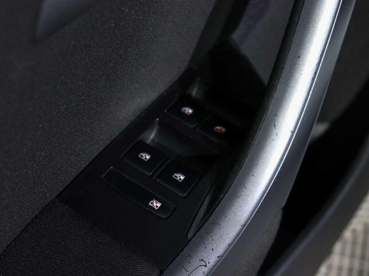 Опель Астра б/у, 2012, Автоматическая. Фото: #13