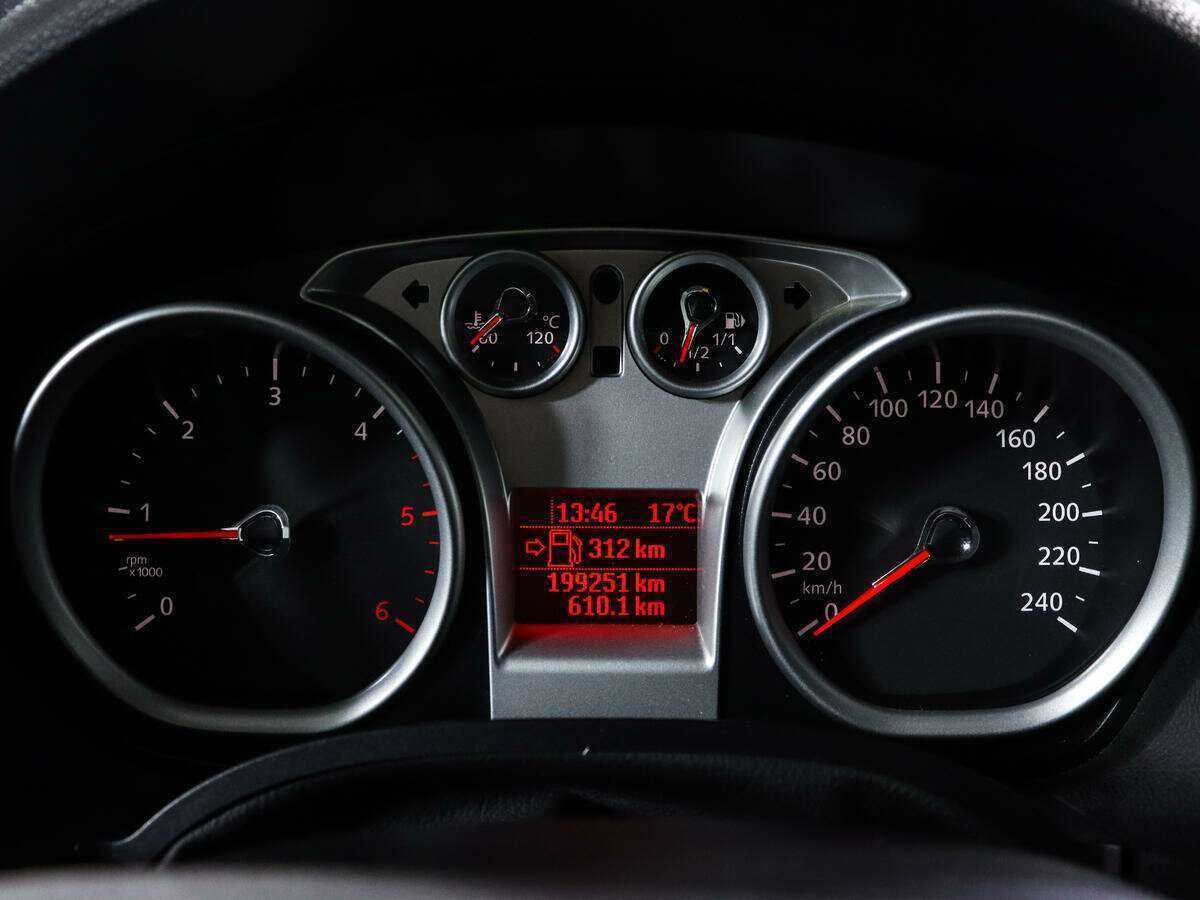 Форд Куга б/у, 2012, Роботизированная. Фото: #8