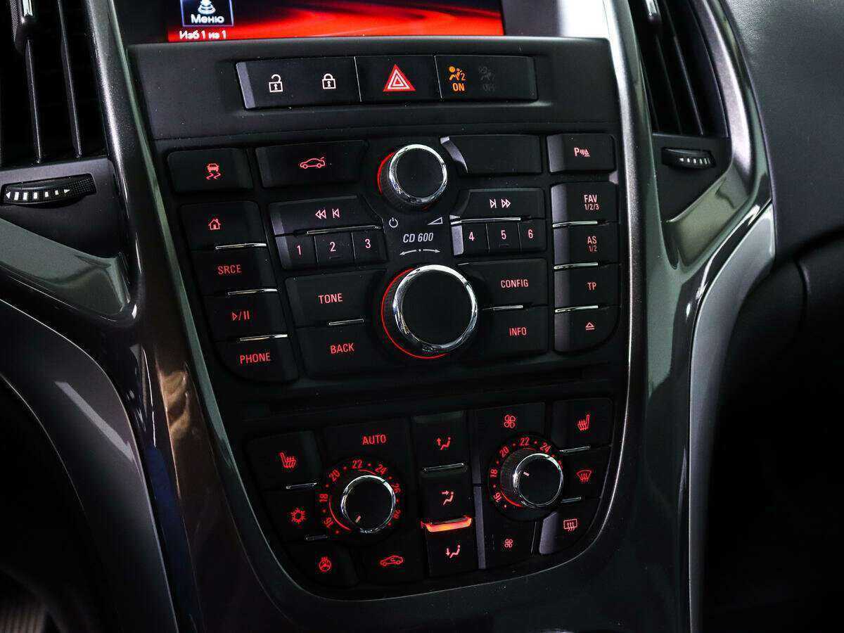 Опель Астра б/у, 2014, Автоматическая. Фото: #12