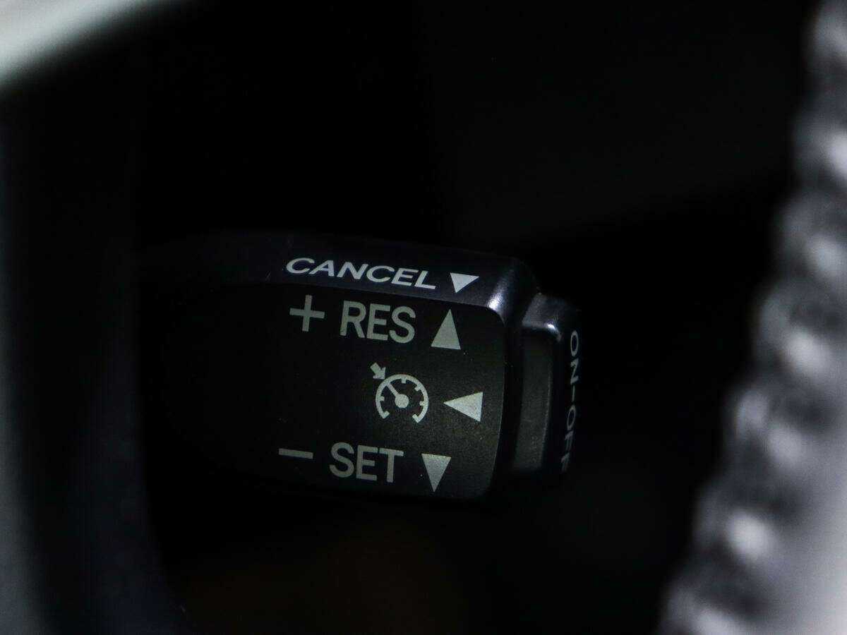 Тойота Камри б/у, 2012, Автоматическая. Фото: #16