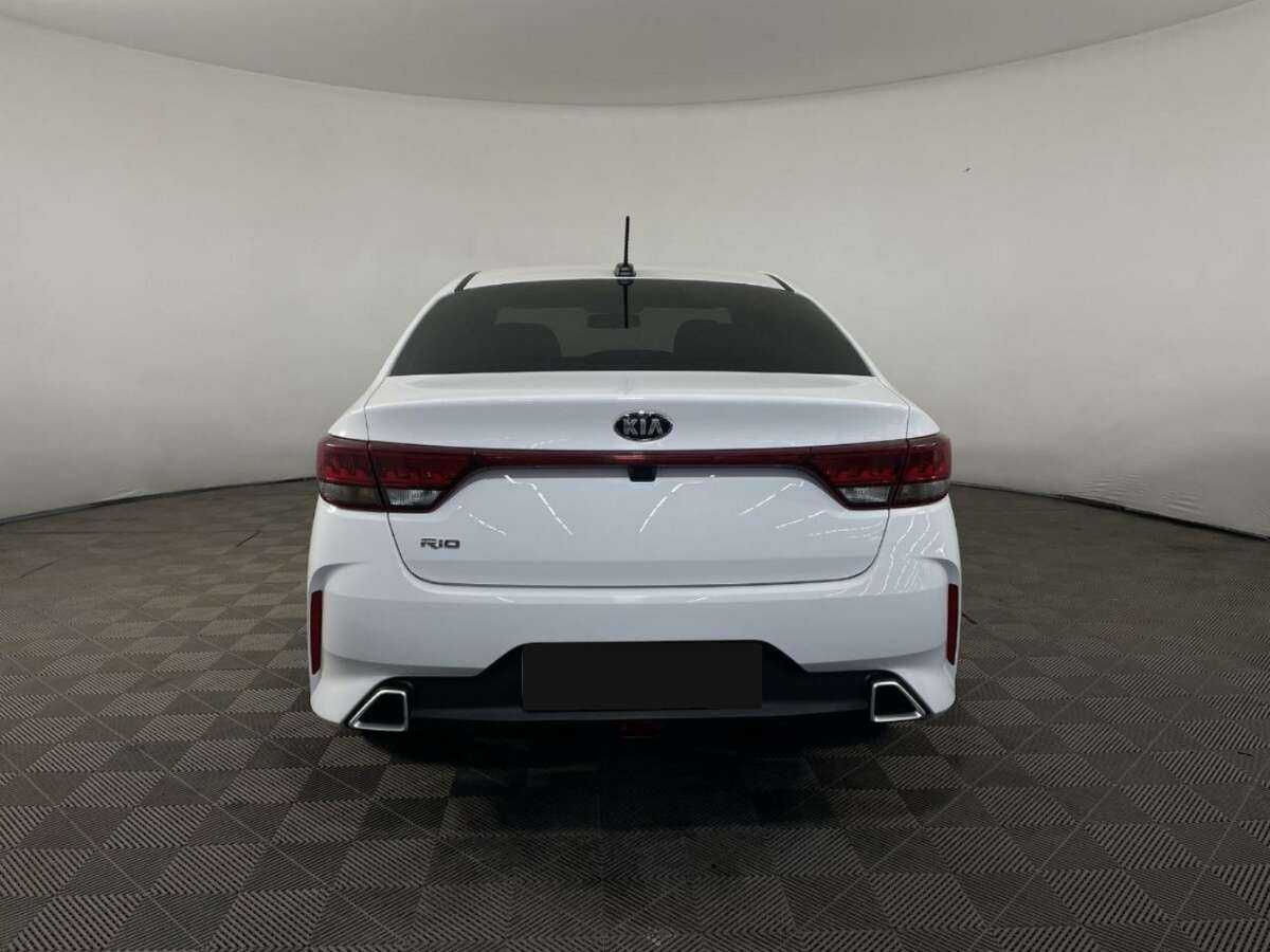 Киа Рио б/у, 2021, Автоматическая. Фото: #2