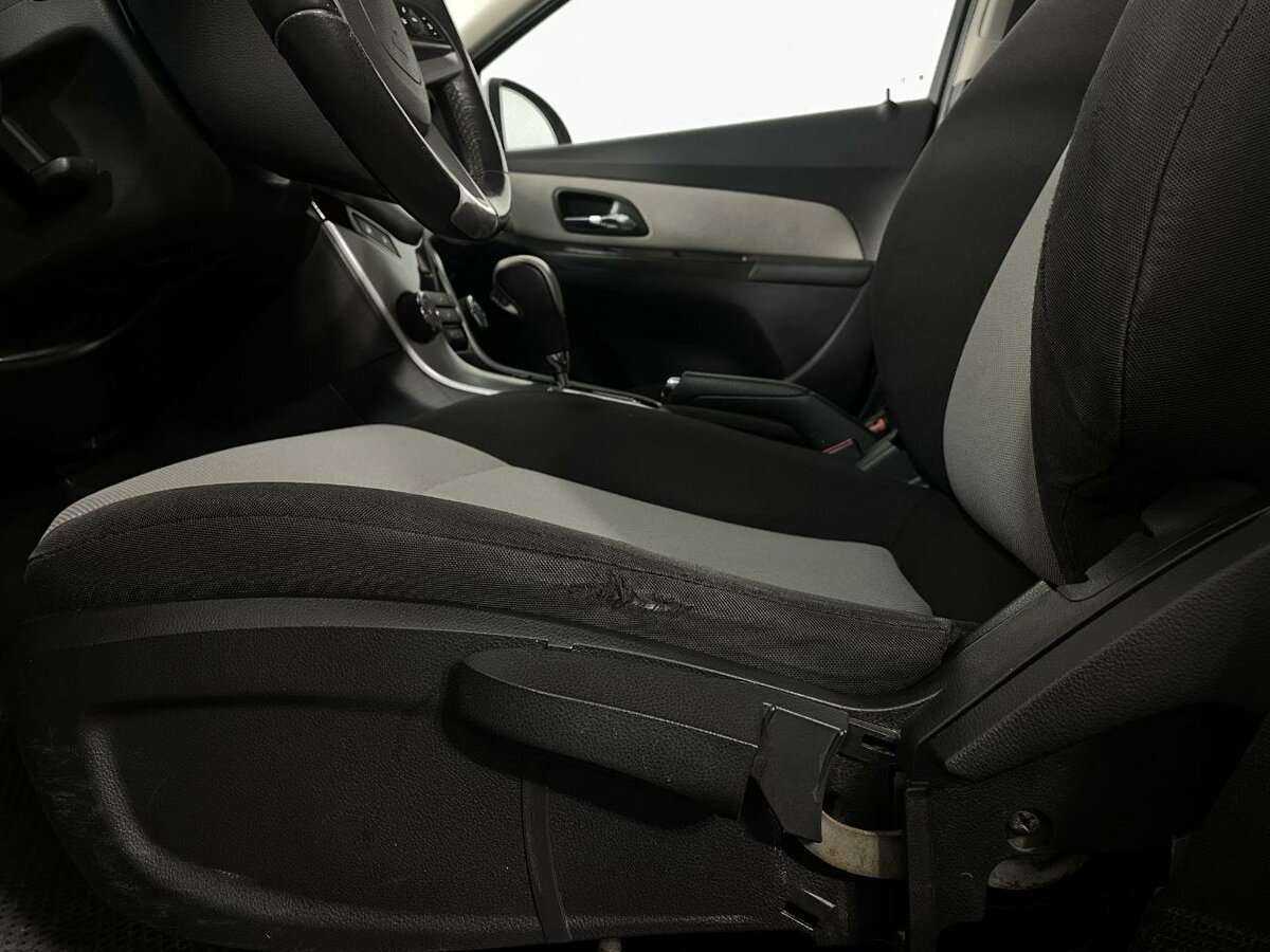 Шевроле Круз б/у, 2012, Автоматическая. Фото: #8