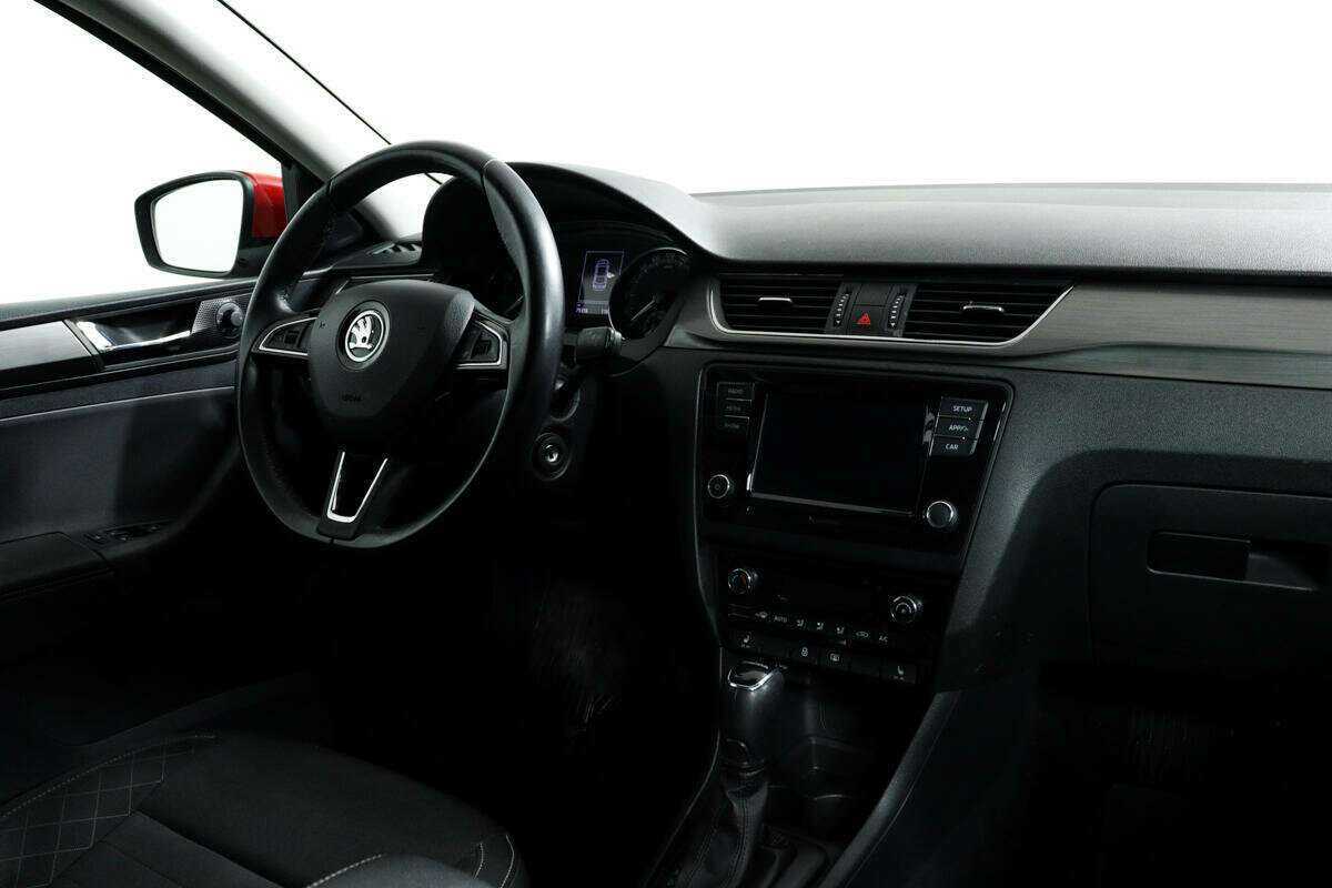 Шкода Рапид б/у, 2018, Роботизированная. Фото: #8