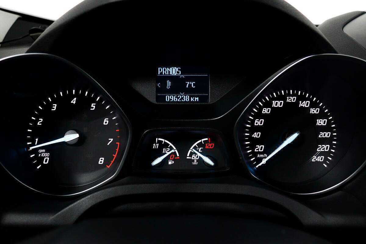 Форд Куга б/у, 2015, Автоматическая. Фото: #9