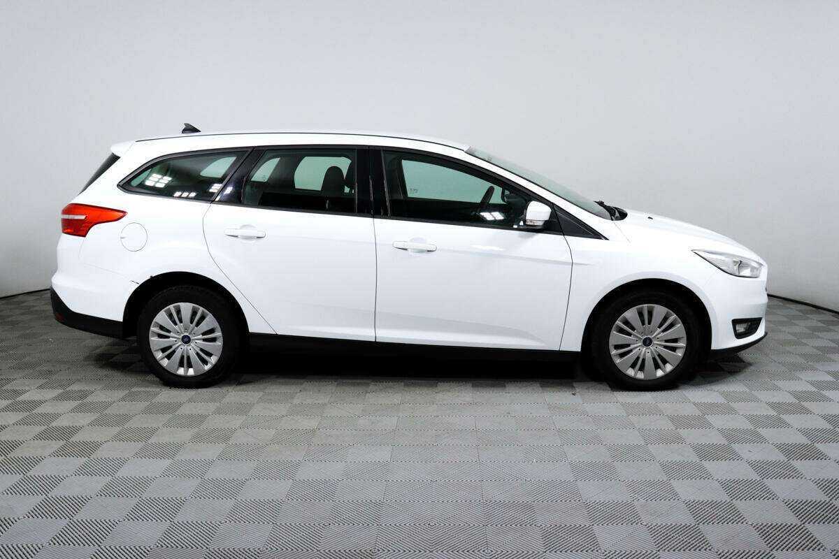 Форд Фокус б/у, 2018, Роботизированная. Фото: #3