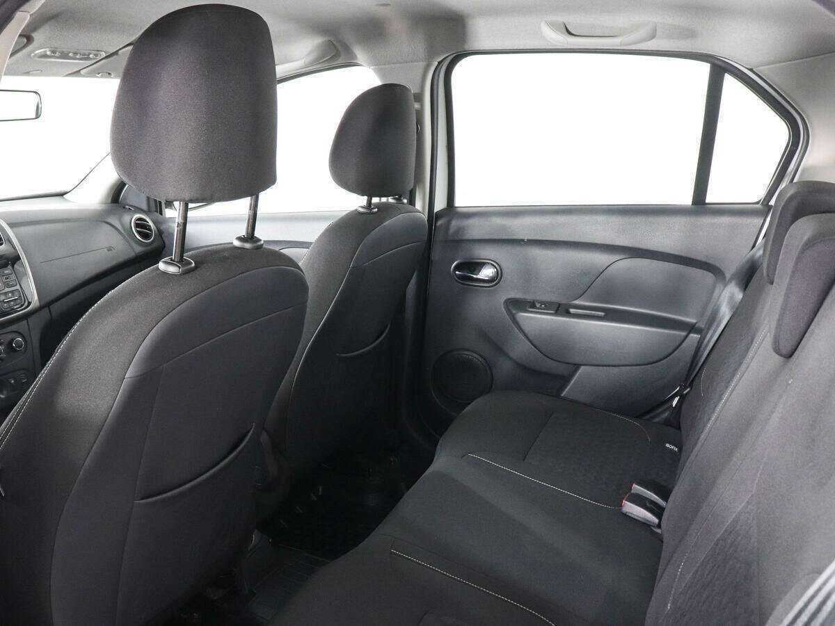 Рено Логан б/у, 2018, Механическая. Фото: #7