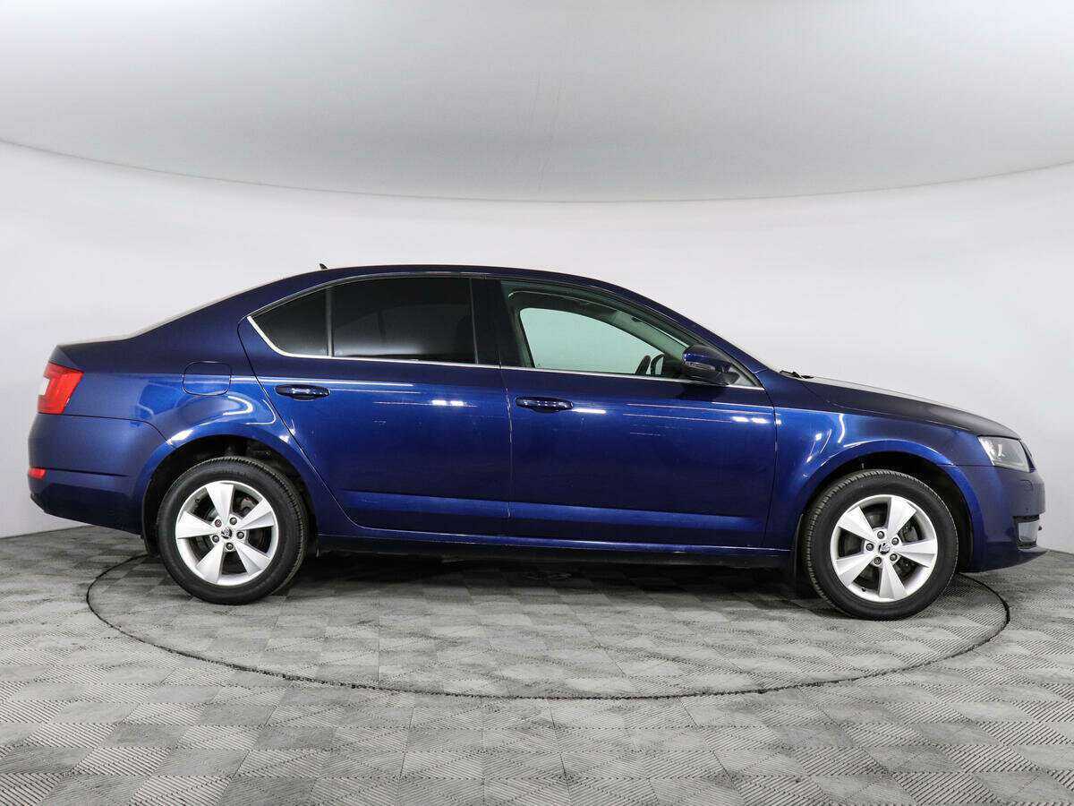 Шкода Октавия б/у, 2017, Роботизированная. Фото: #2