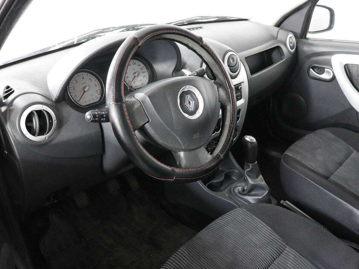 Рено Логан б/у, 2012, Механическая. Фото: #8