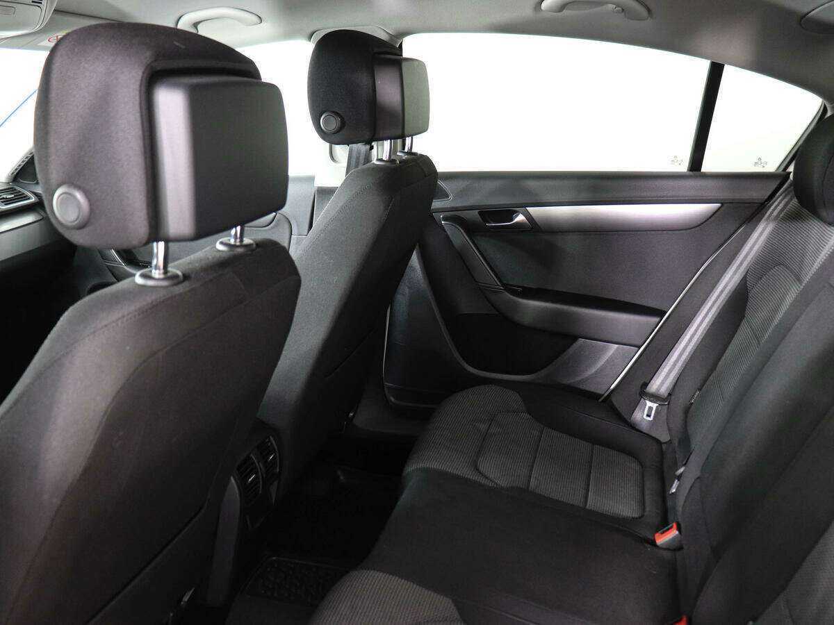 Фольксваген Пассат б/у, 2013, Роботизированная. Фото: #11