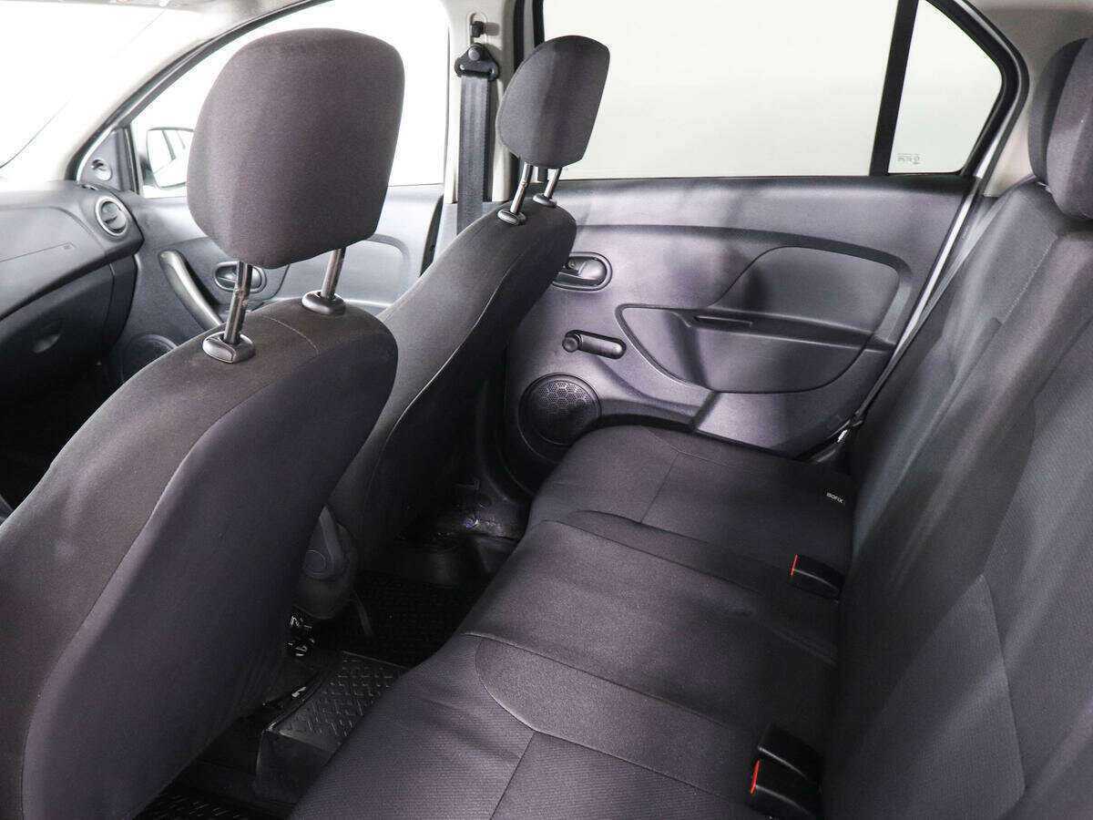 Рено Логан б/у, 2014, Механическая. Фото: #7