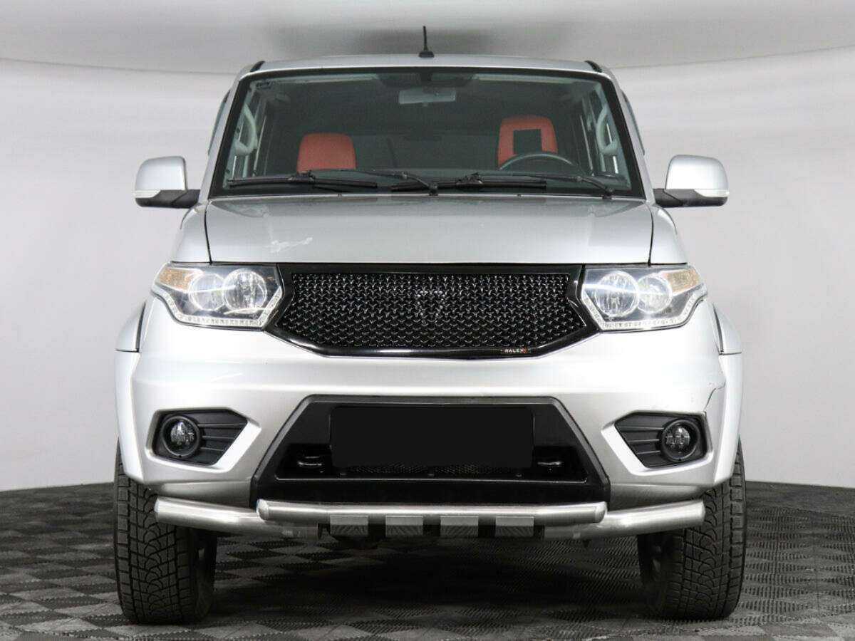 УАЗ Патриот б/у, 2018, Механическая. Фото: #1