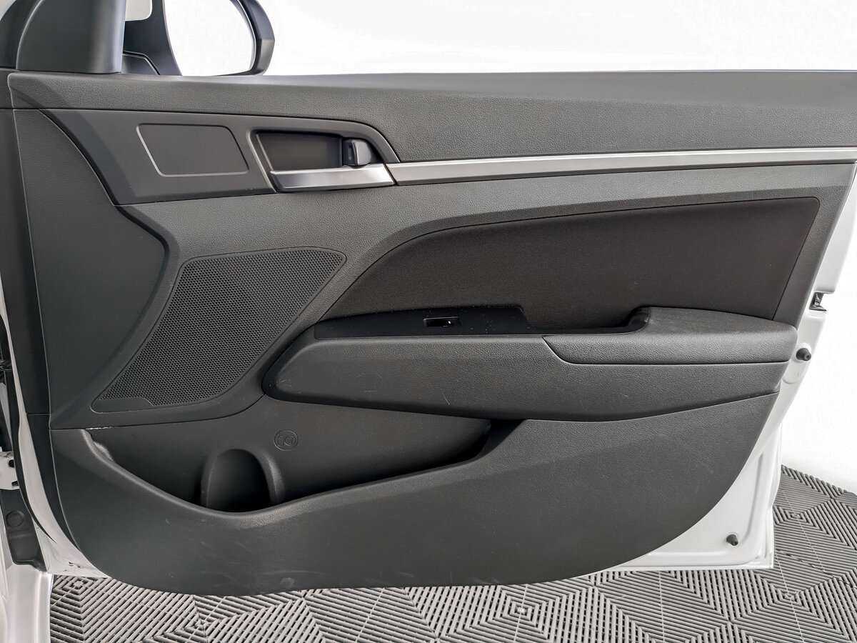 Хендай Елантра б/у, 2020, Автоматическая. Фото: #19