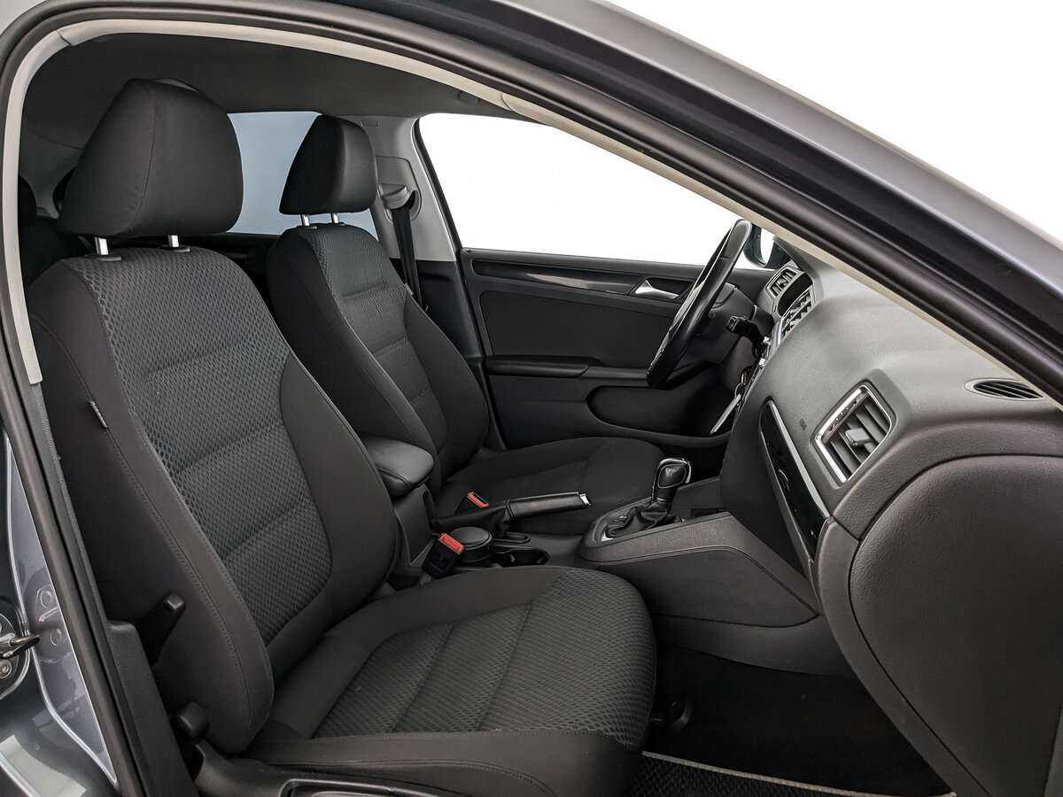 Фольксваген Джетта б/у, 2012, Роботизированная. Фото: #17