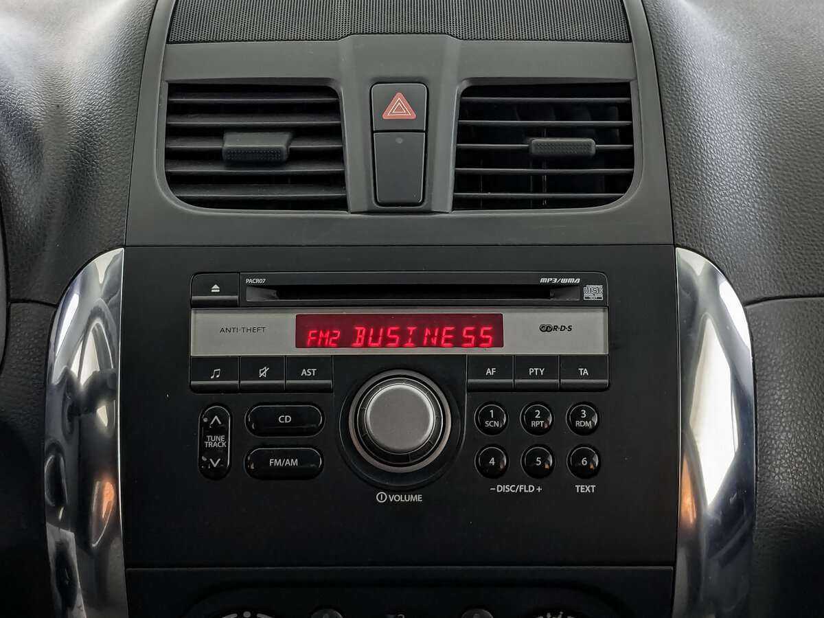 Сузуки С-Икс4 б/у, 2014, Механическая. Фото: #12