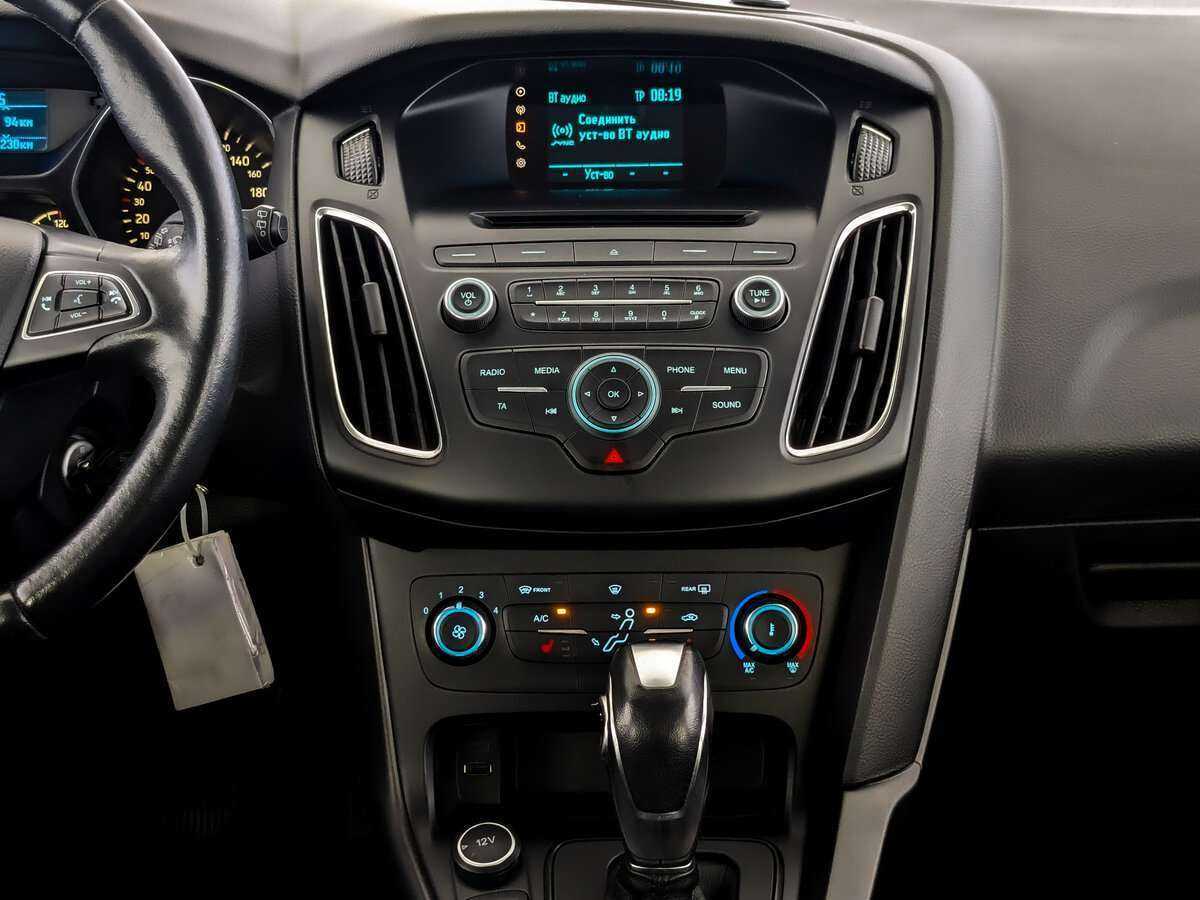 Форд Фокус б/у, 2016, Роботизированная. Фото: #12