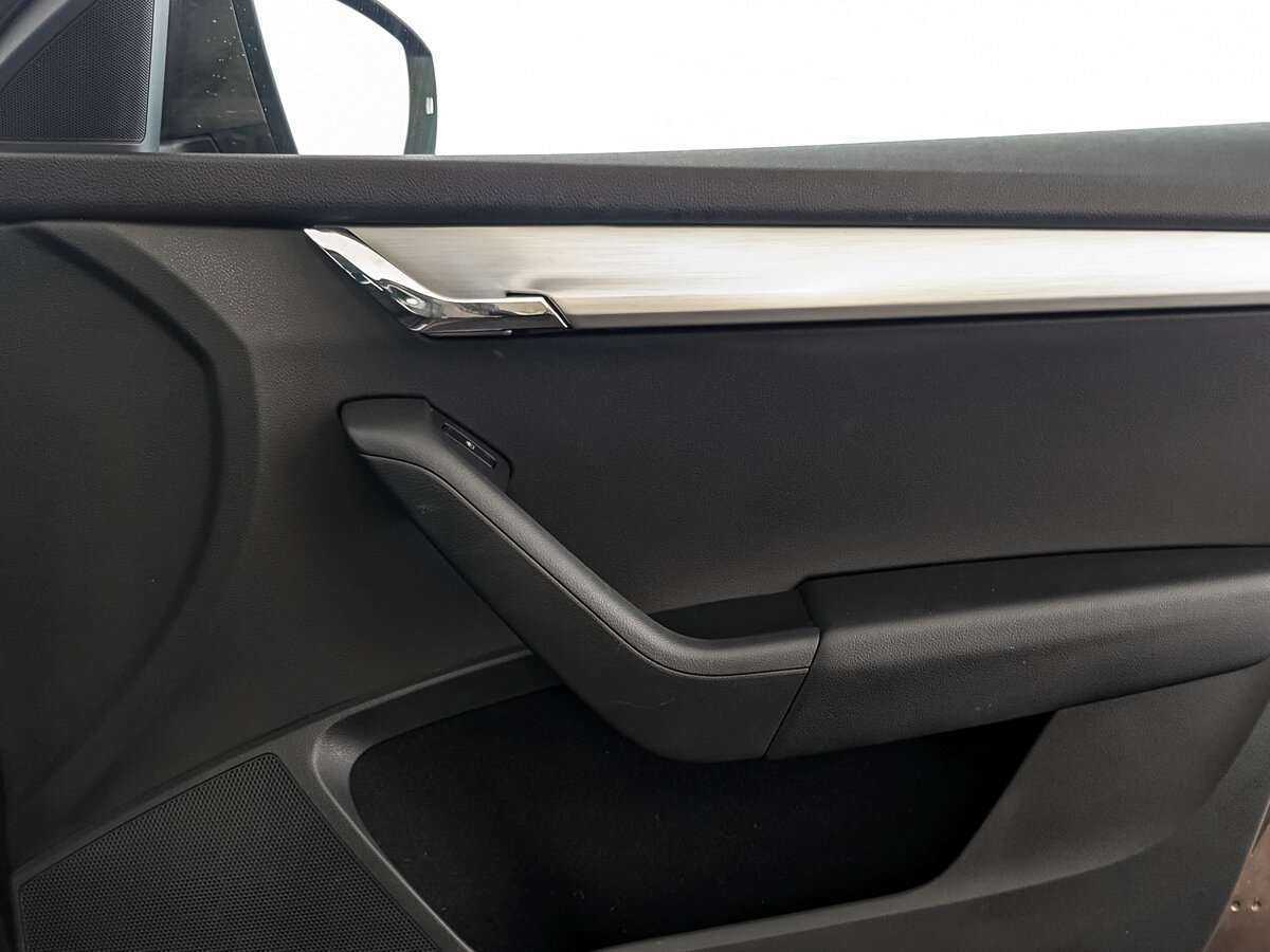 Шкода Октавия б/у, 2016, Роботизированная. Фото: #24