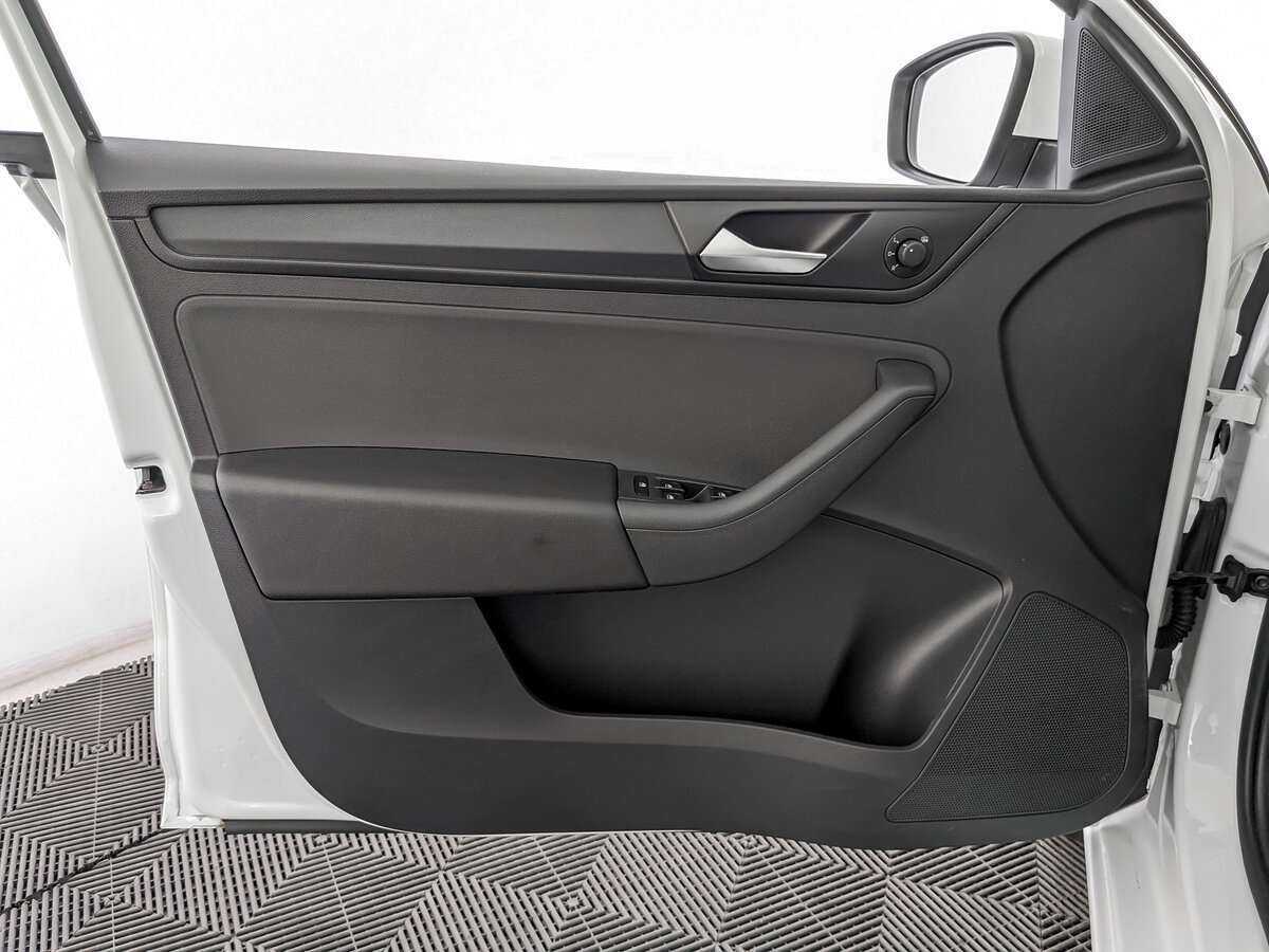 Фольксваген Поло б/у, 2020, Механическая. Фото: #17