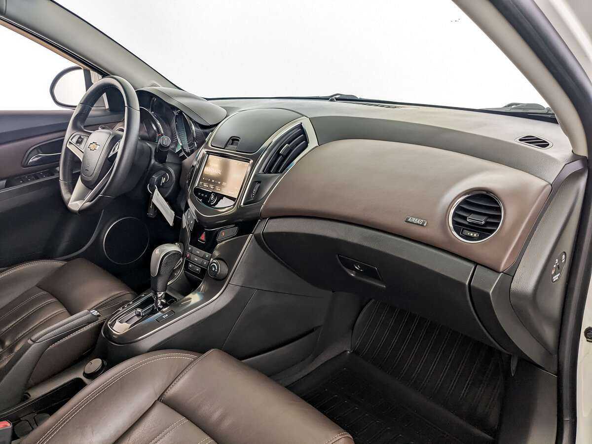 Шевроле Круз б/у, 2014, Автоматическая. Фото: #8