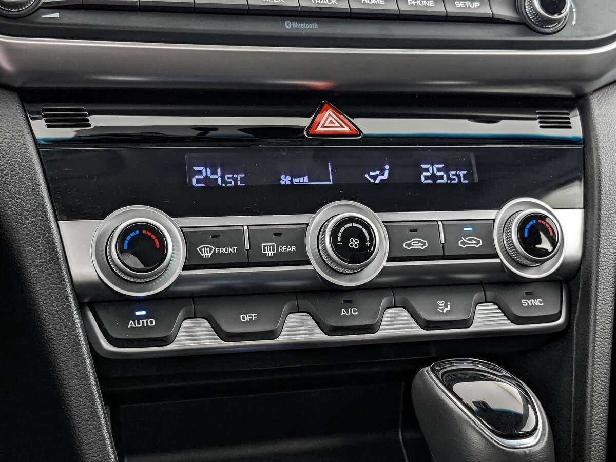 Хендай Елантра б/у, 2020, Автоматическая. Фото: #20