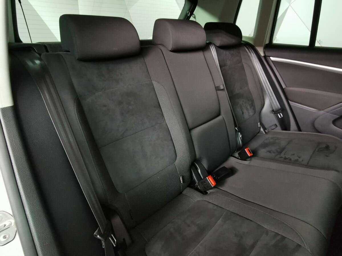 Фольксваген Тигуан б/у, 2013, Автоматическая. Фото: #14