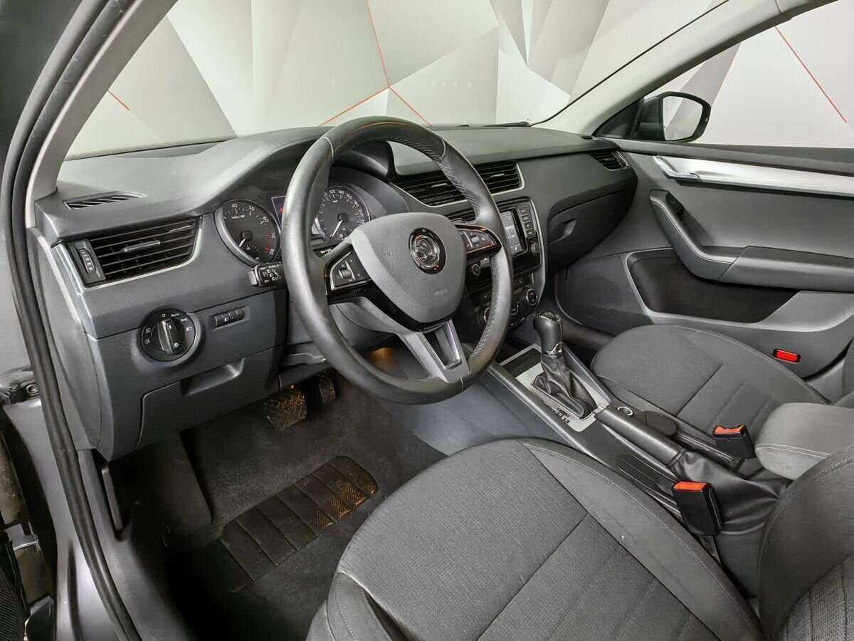 Шкода Октавия б/у, 2017, Роботизированная. Фото: #13