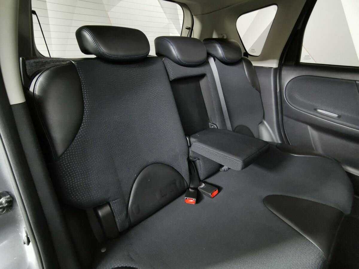 Ниссан Ноут б/у, 2012, Автоматическая. Фото: #12