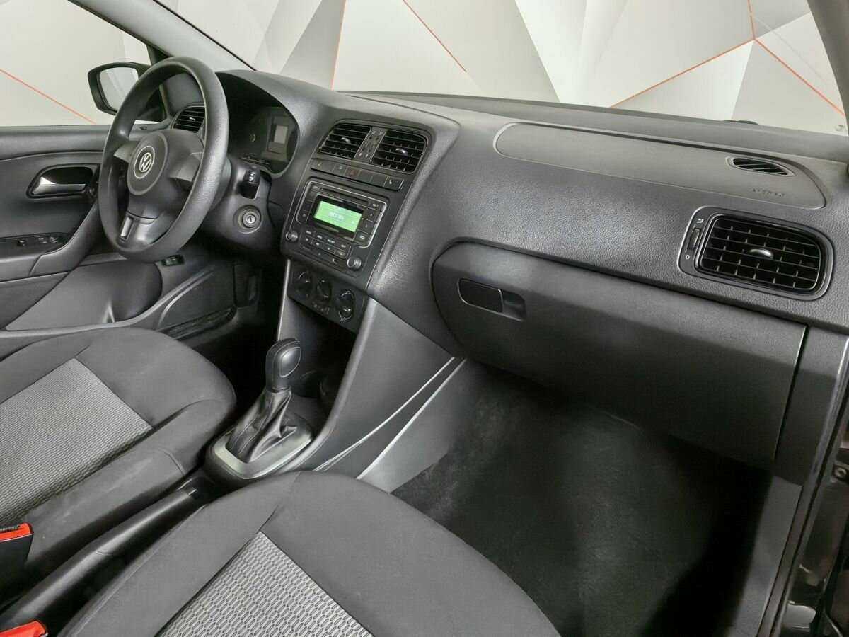 Фольксваген Поло б/у, 2013, Автоматическая. Фото: #8