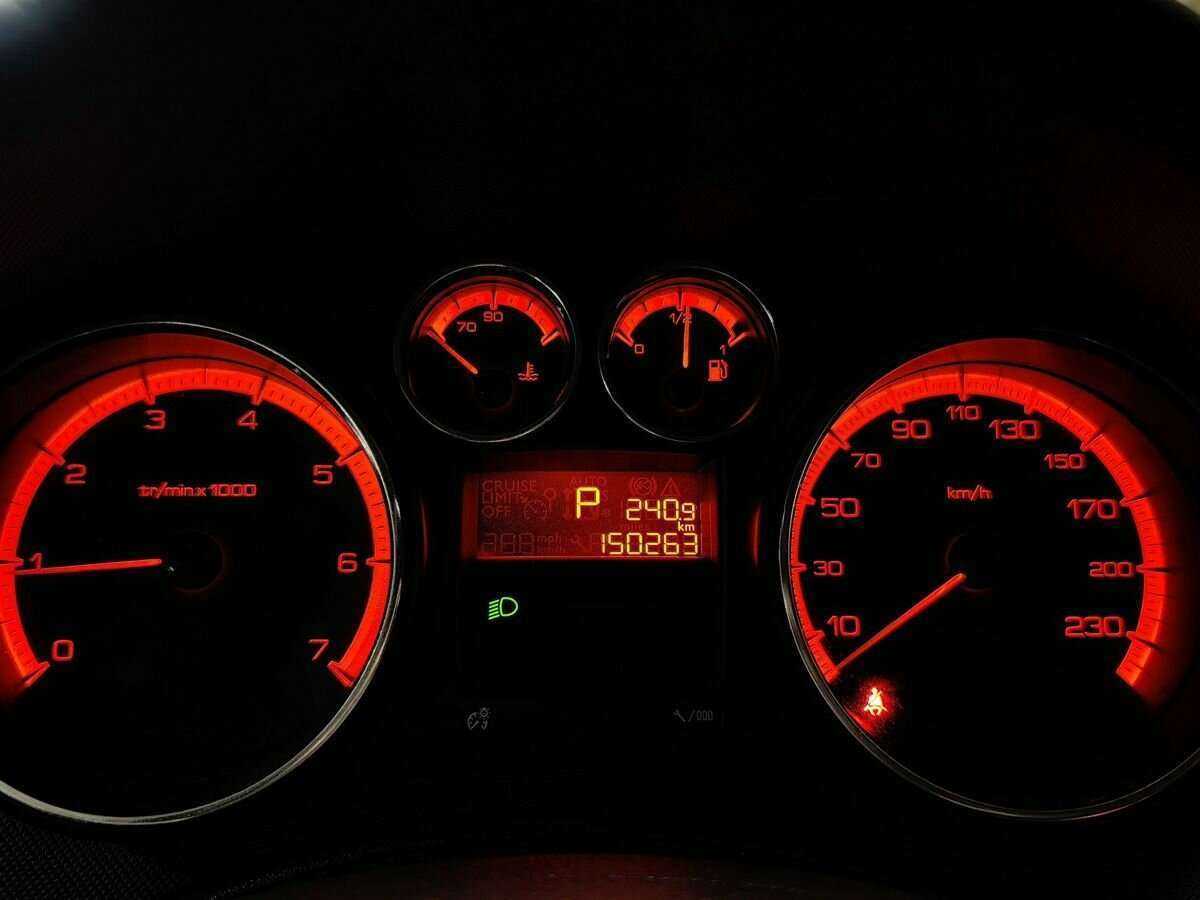 Пежо 408 б/у, 2013, Автоматическая. Фото: #15