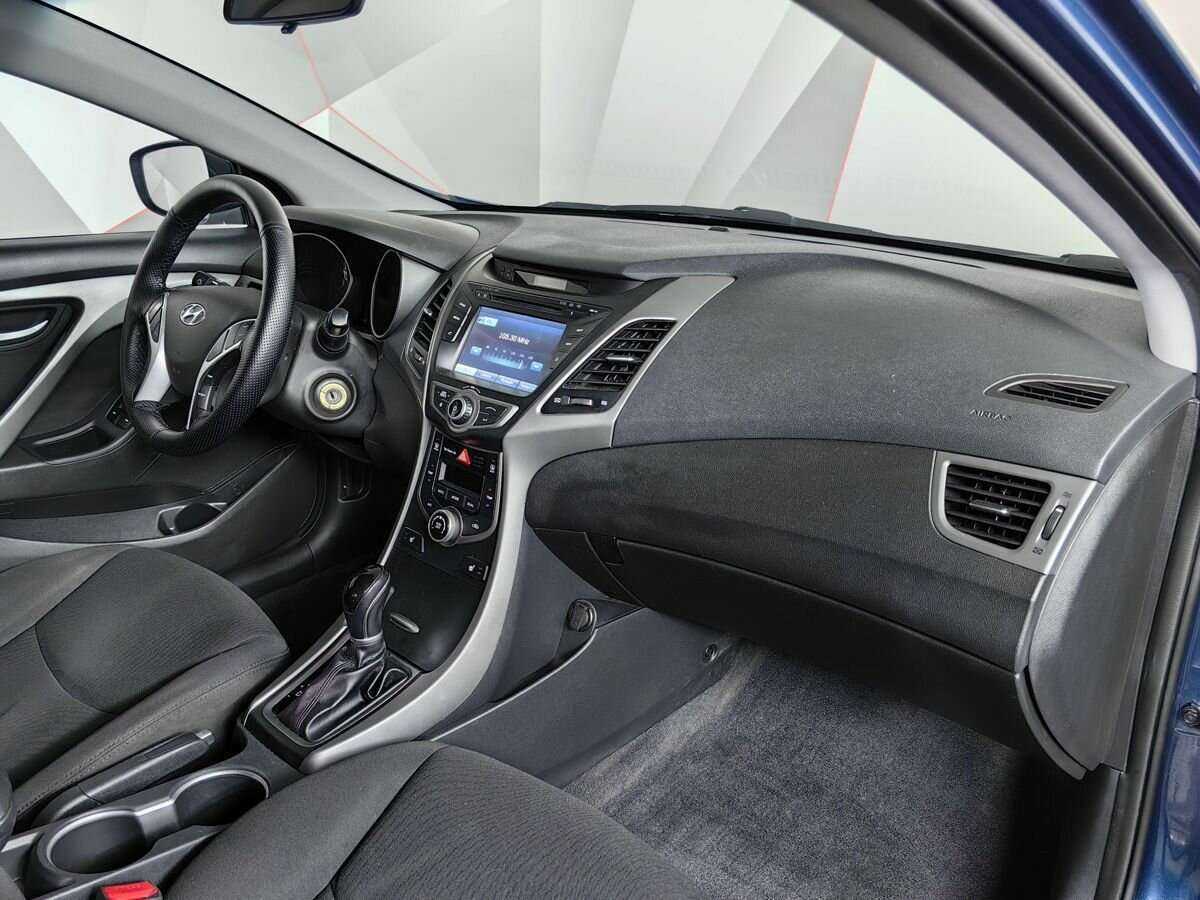 Хендай Елантра б/у, 2015, Автоматическая. Фото: #8