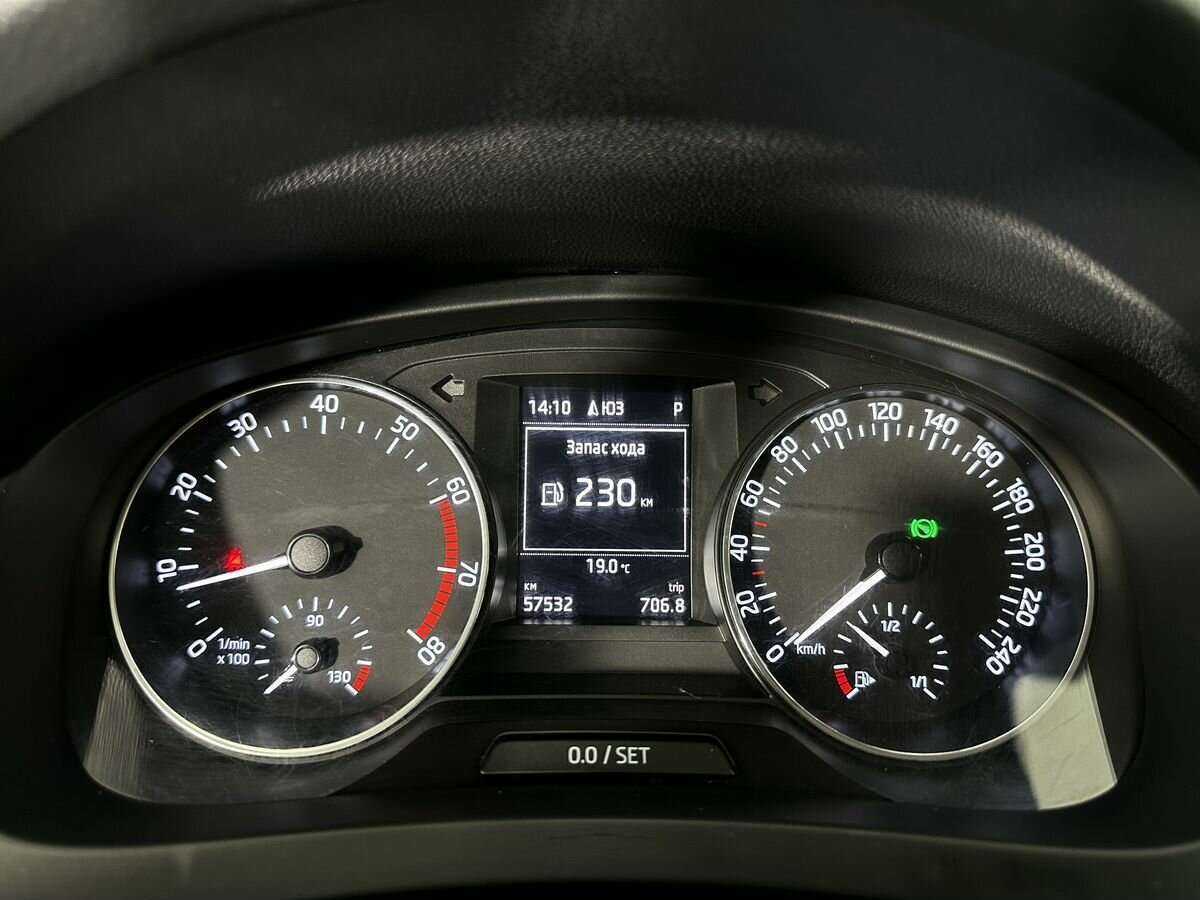 Шкода Рапид б/у, 2016, Роботизированная. Фото: #12