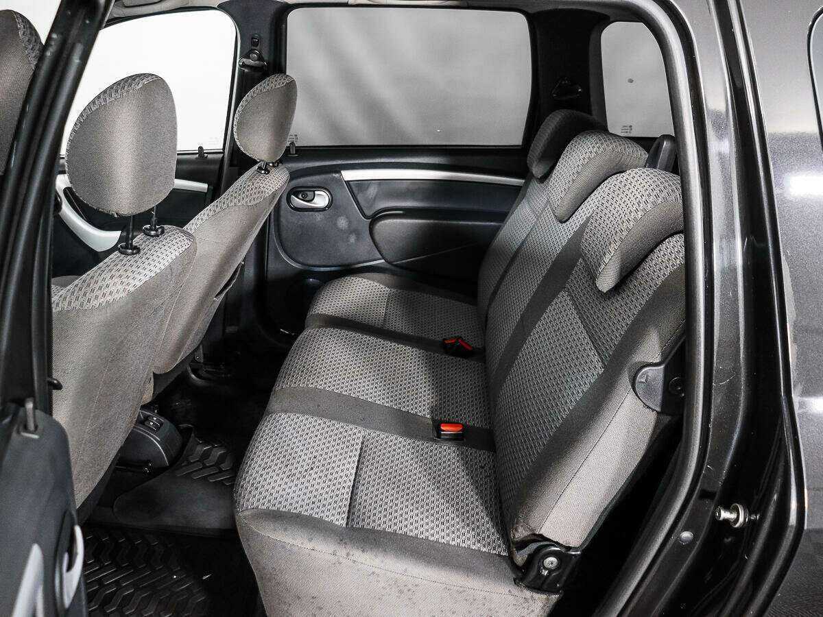 Лада (ВАЗ) Ларгус б/у, 2017, Механическая. Фото: #8