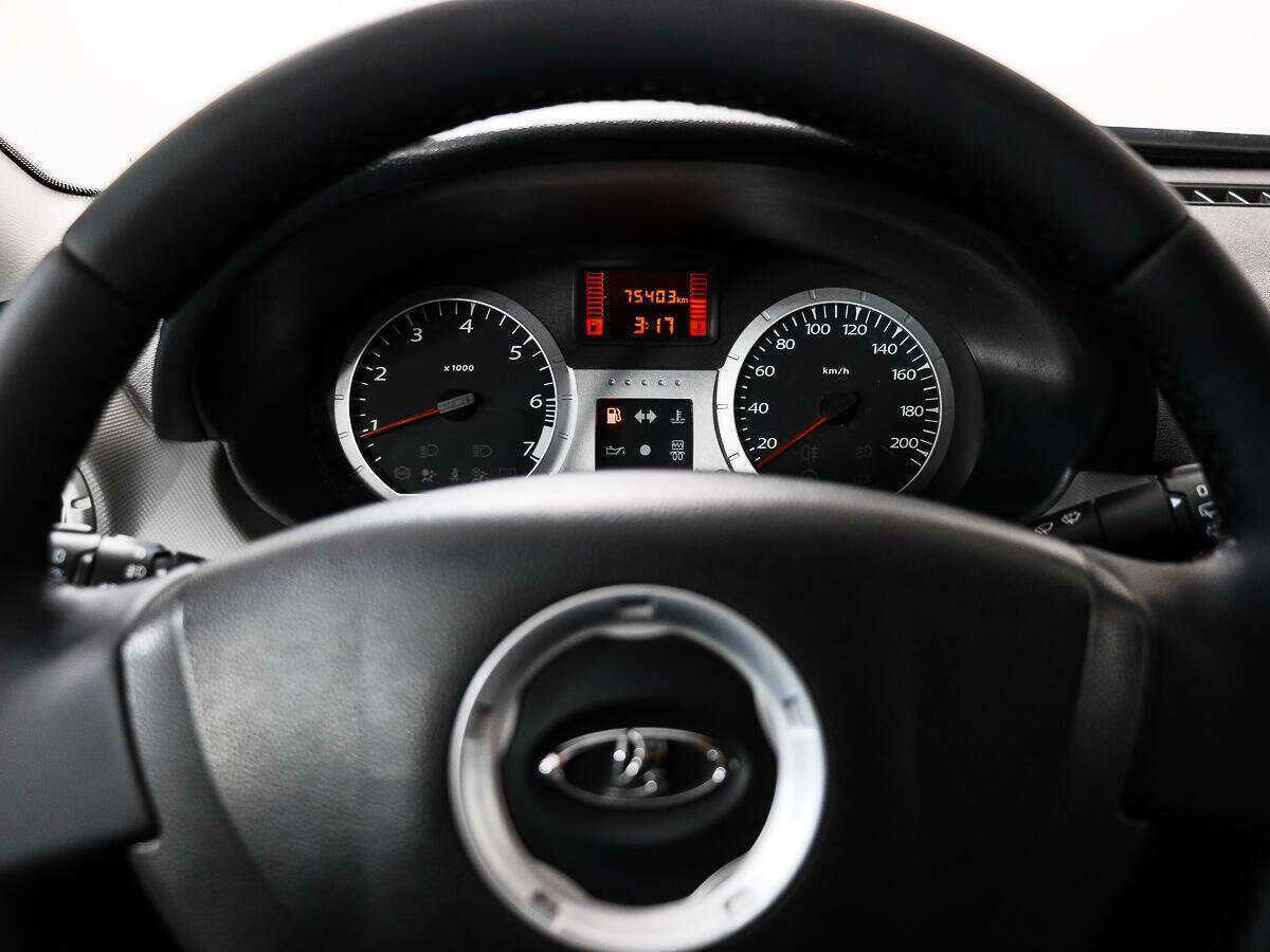 Лада (ВАЗ) Ларгус б/у, 2017, Механическая. Фото: #13