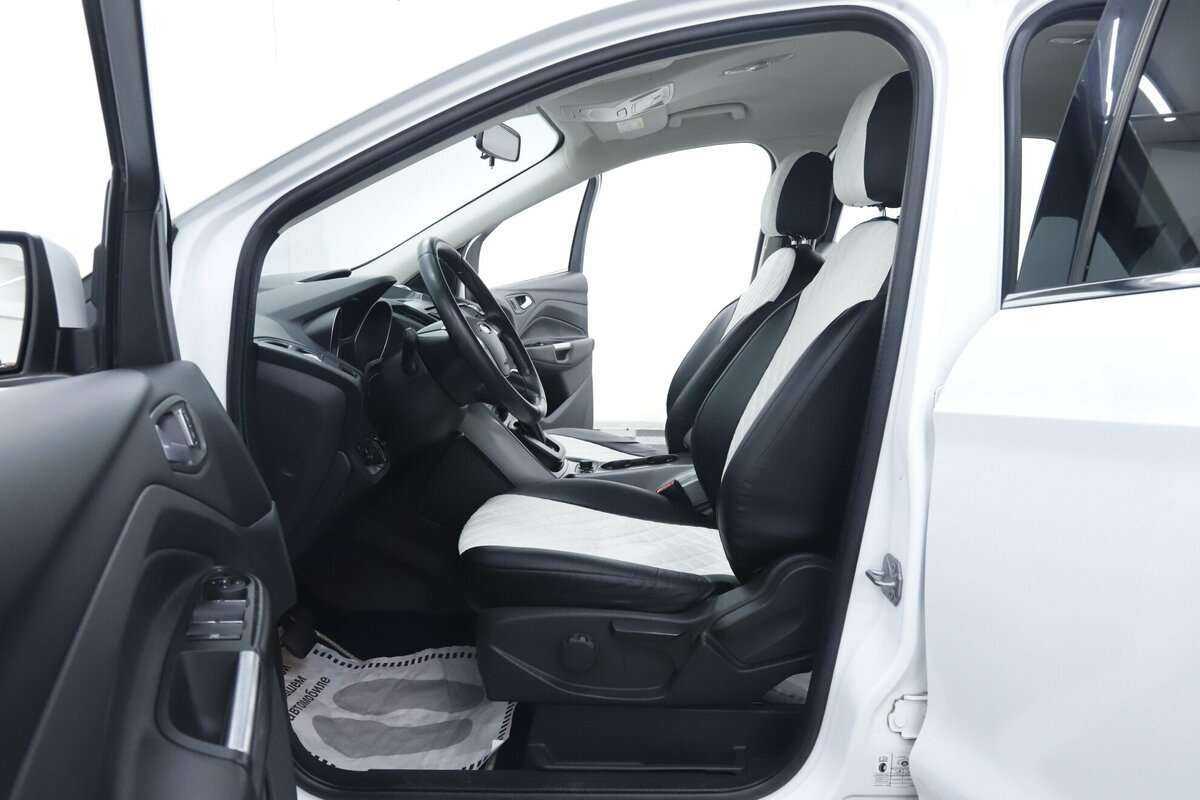 Форд Куга б/у, 2016, Автоматическая. Фото: #6