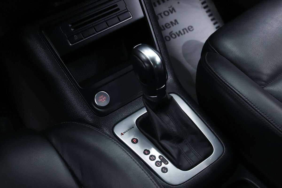 Фольксваген Тигуан б/у, 2015, Автоматическая. Фото: #13