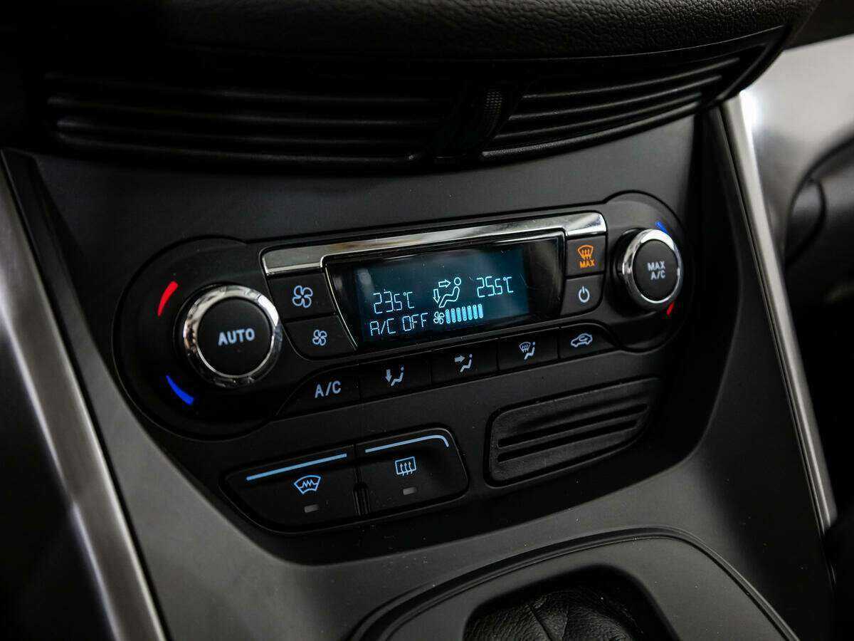 Форд Куга б/у, 2016, Автоматическая. Фото: #13