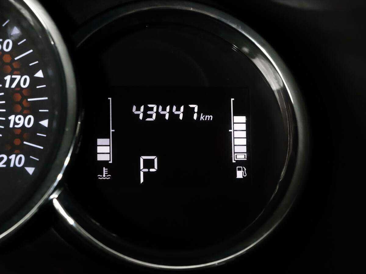 Рено Логан б/у, 2022, Вариатор. Фото: #13