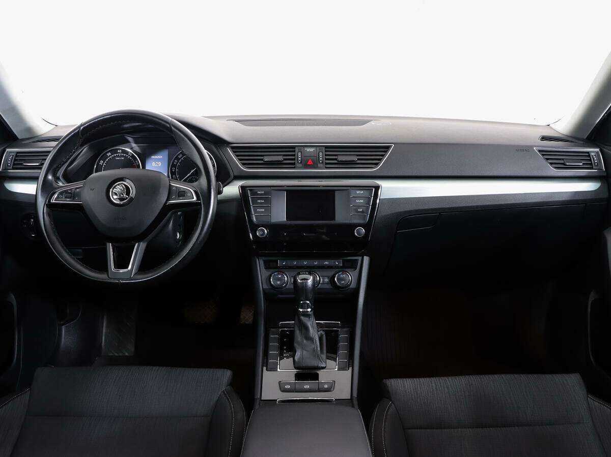 Шкода Суперб б/у, 2016, Роботизированная. Фото: #7