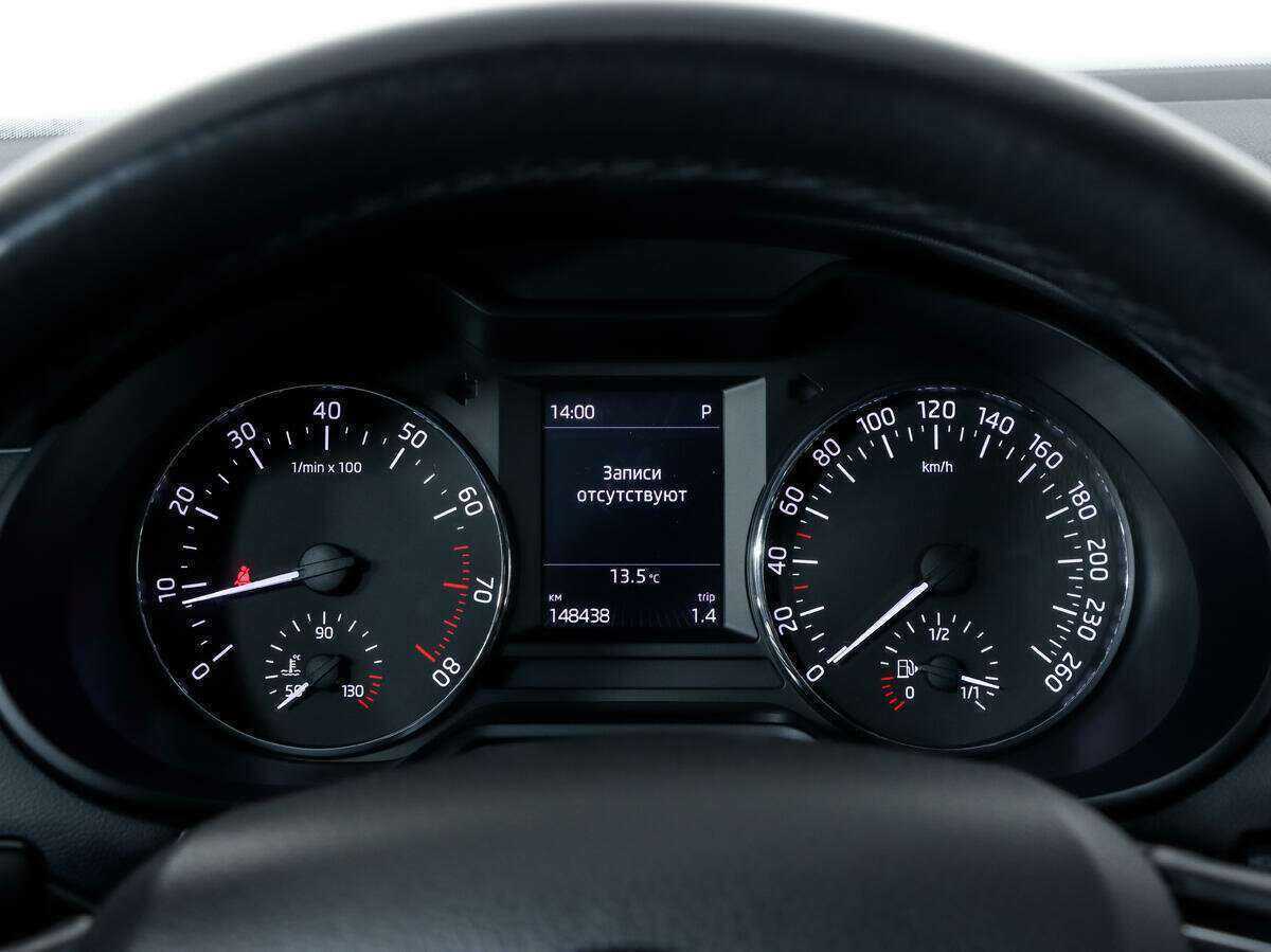 Шкода Октавия б/у, 2015, Роботизированная. Фото: #17