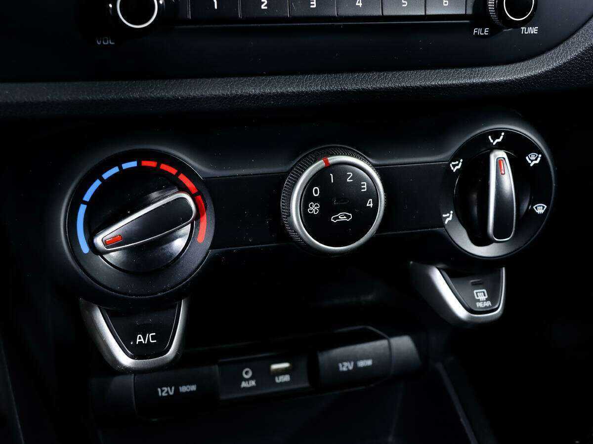 Киа Рио б/у, 2017, Автоматическая. Фото: #13