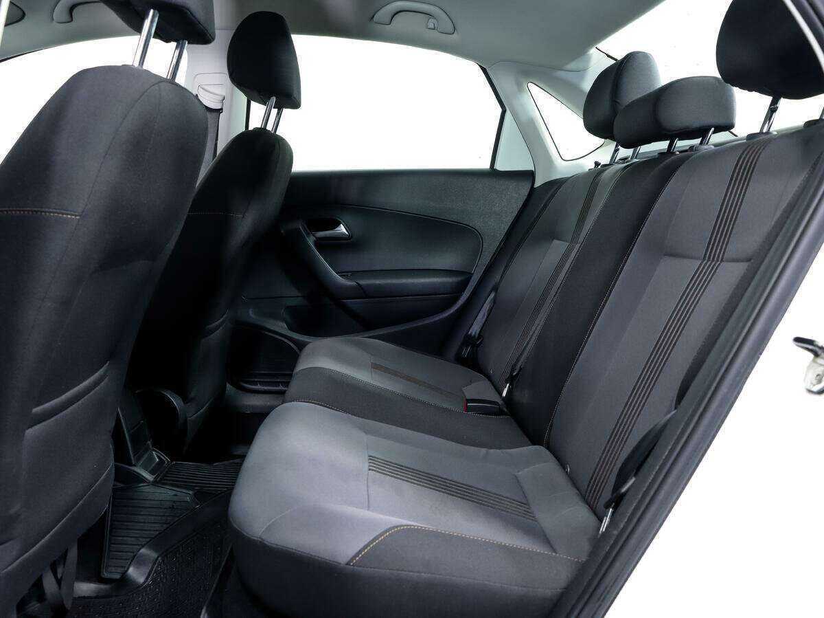 Фольксваген Поло б/у, 2016, Механическая. Фото: #10