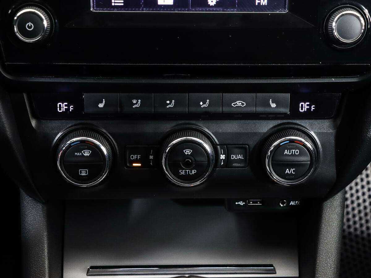 Шкода Октавия б/у, 2015, Механическая. Фото: #11