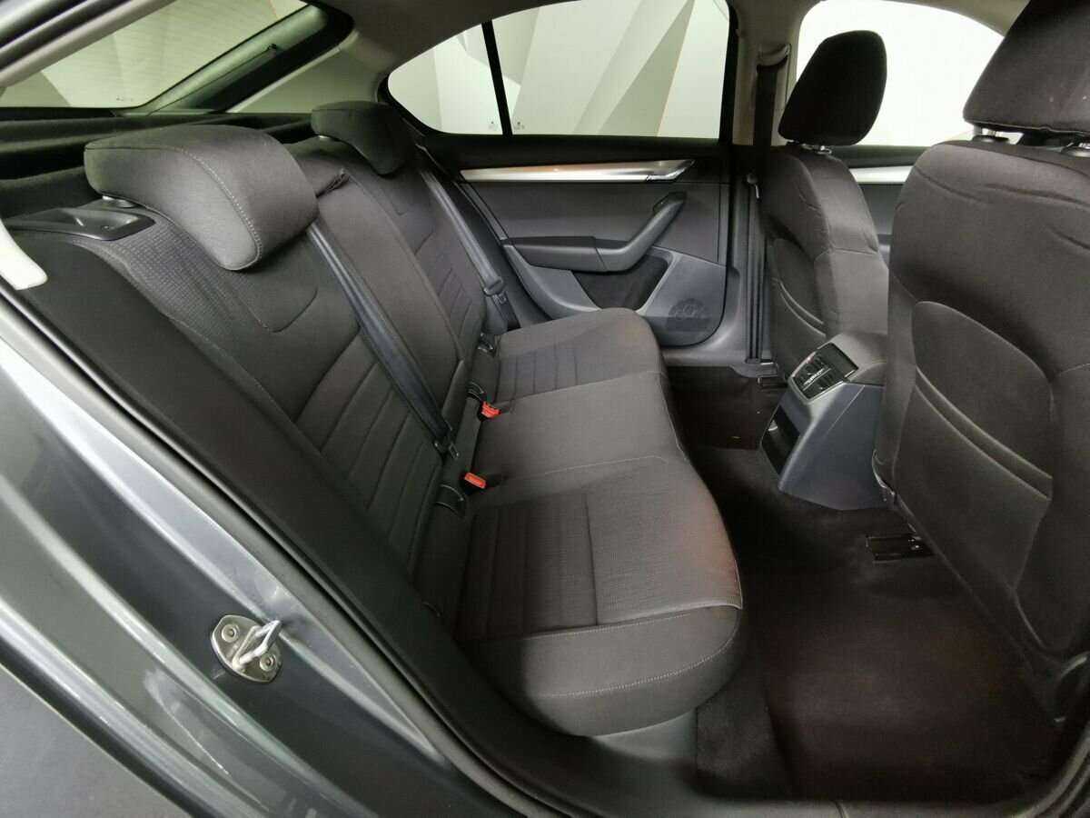 Шкода Октавия б/у, 2013, Роботизированная. Фото: #15