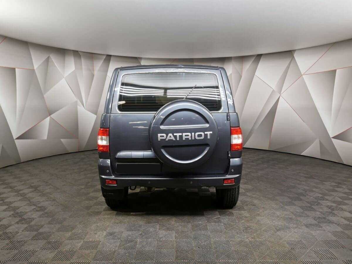УАЗ Патриот б/у, 2016, Механическая. Фото: #7